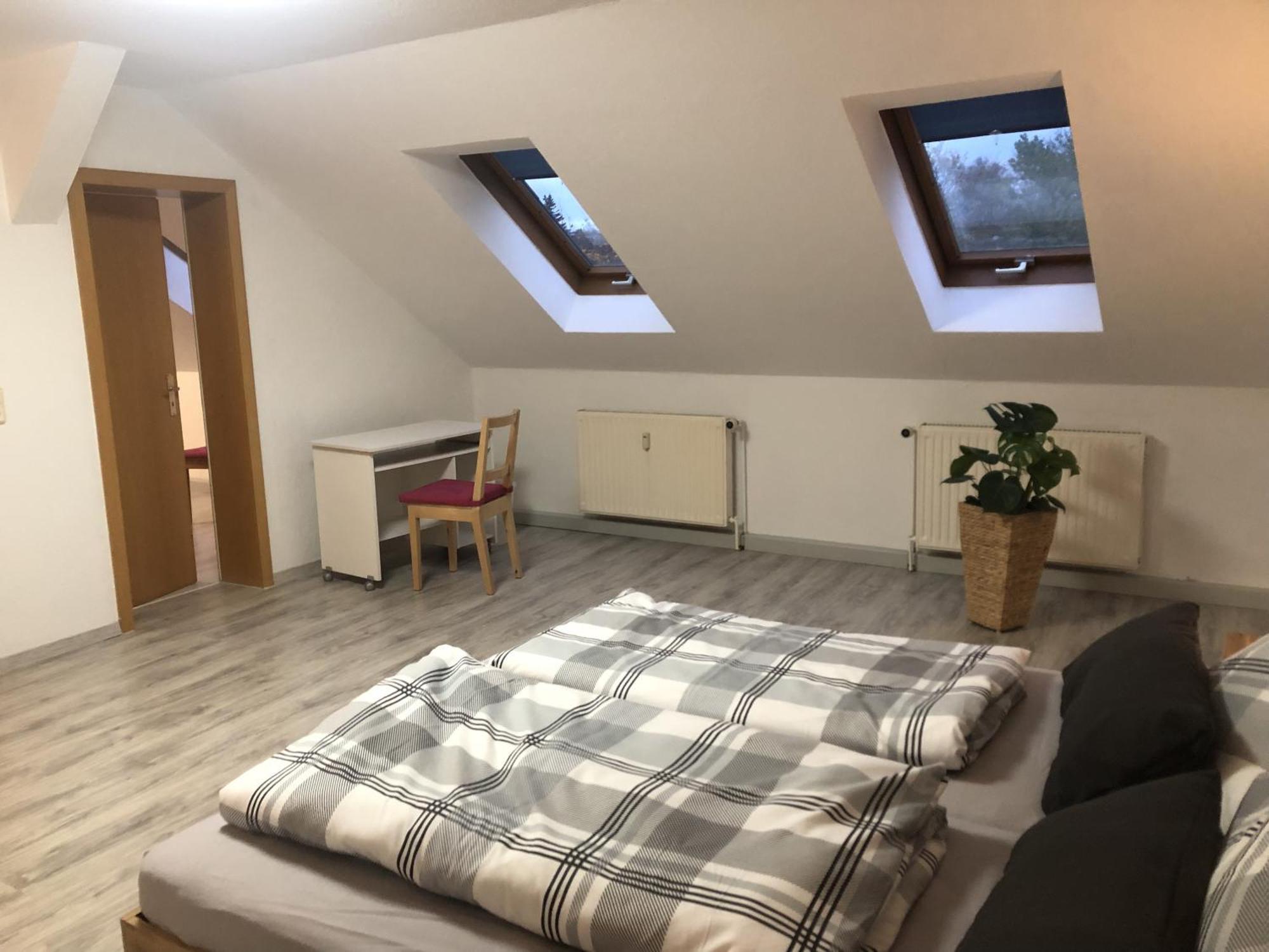 Moderne Vollmoeblierte Wohnung Zwickau Buitenkant foto